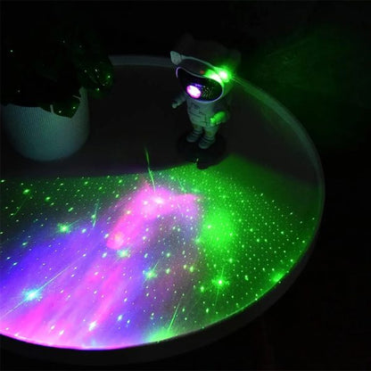 Projecteur laser Astronaute Galaxie Étoiles avec télécommande et angle réglable à 360 degrés