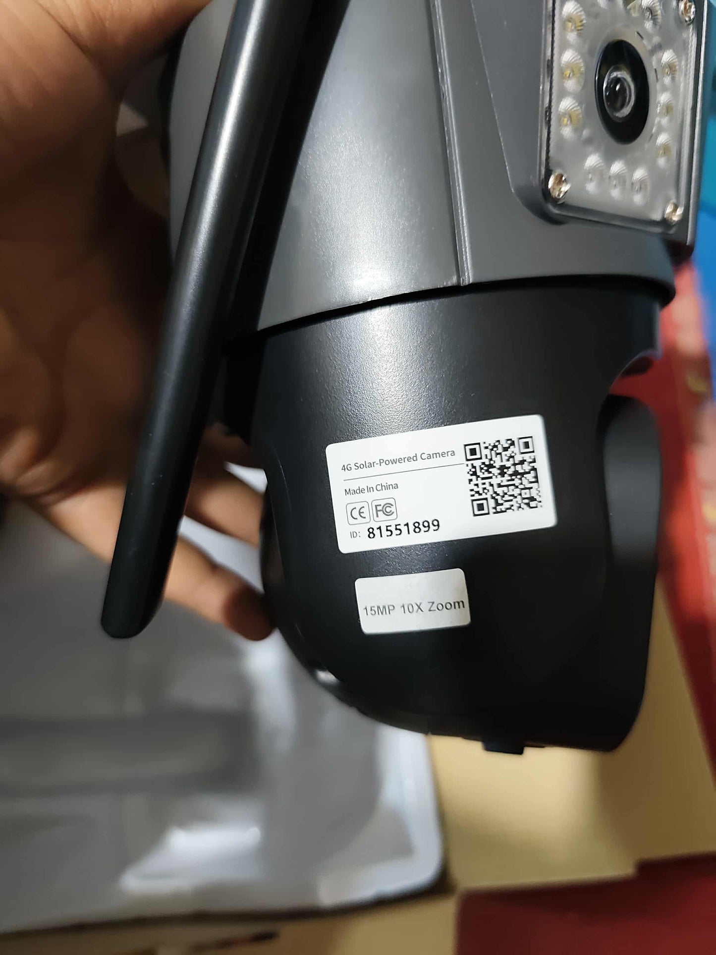 Camera 4G solaire Double Camera 15MP Zoom X10 V380 PRO