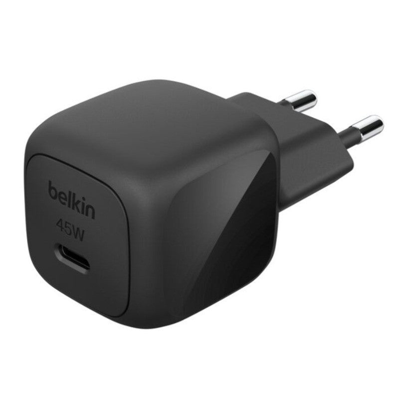 Découvrez le chargeur secteur Belkin BoostCharge USB-C compact noir, pratique pour recharger vos appareils compatibles à la maison, au bureau ou en voyage.