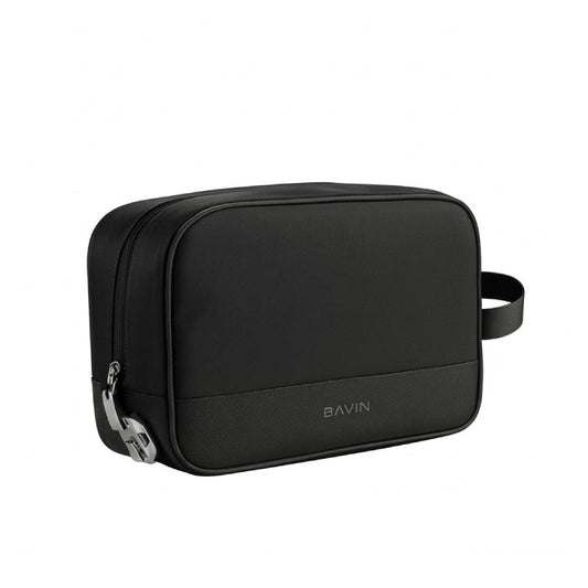 Gardez tous vos accessoires parfaitement organisés !La Trousse de Rangement BAVIN – Noir est la solution idéale pour transporter et organiser facilement vos petits accessoires au quotidien. Son design sobre et élégant s’adapte aussi bien à un usage professionnel qu’à vos déplacements.Points forts Pratique et compacte : facile à transporter dans un sac ou une valise. Organisation optimale : permet de regrouper vos accessoires et petits objets. Design noir élégant : un style moderne et discret. Rangement sécu